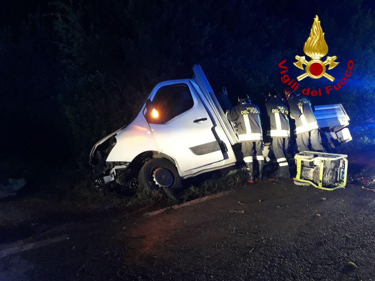 Tragedia a Riese Pio X: esce di strada e finisce nel fosso pieno d’acqua, morto 62enne