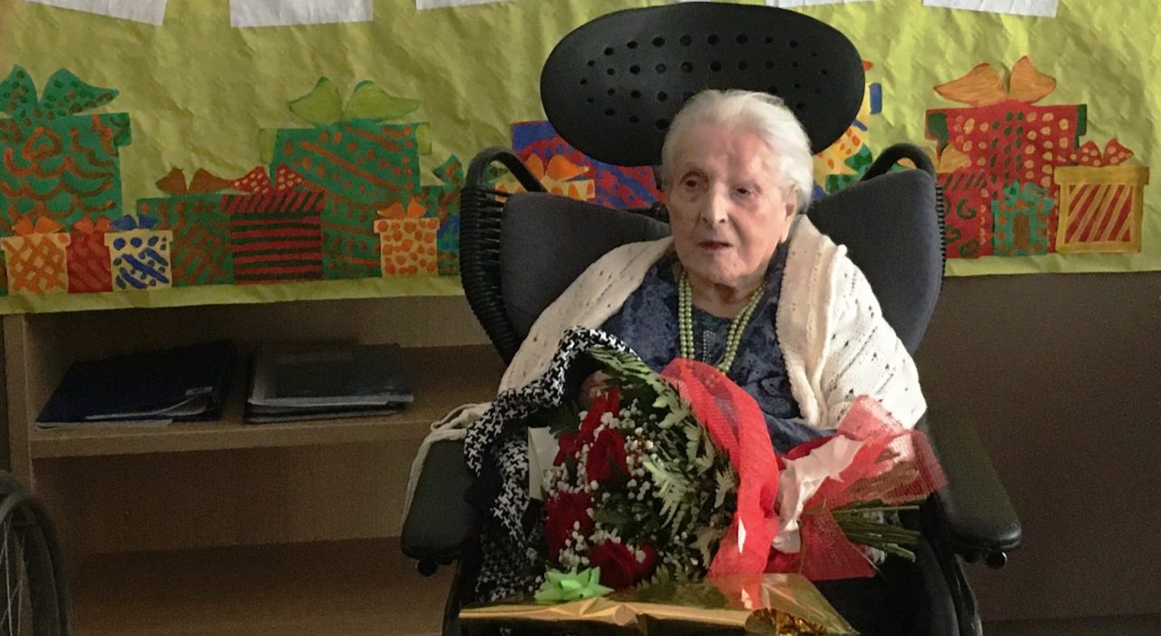 Nonna Gina ha compiuto 101 anni: una vita oltre guerre e pandemie
