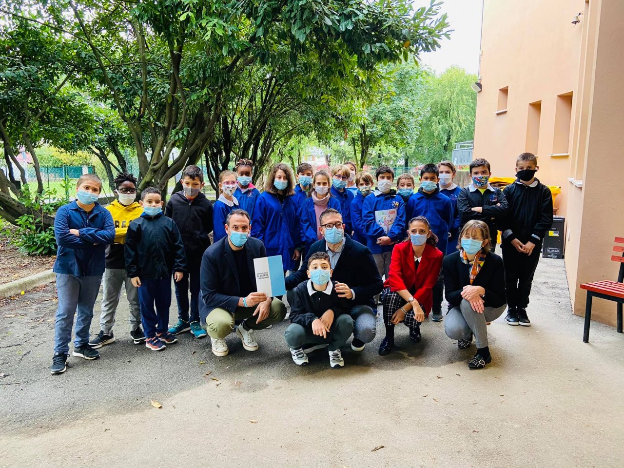 Scuole primarie Treviso, il Comune dona un quaderno a tutti gli alunni: partita ieri la consegna