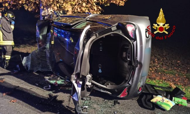 Tragedia nel rodigino, schianto contro un albero: morto 62enne trevigiano – FOTO