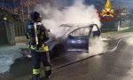 Incendio auto a Susegana: il conducente salvato dai passanti - FOTO