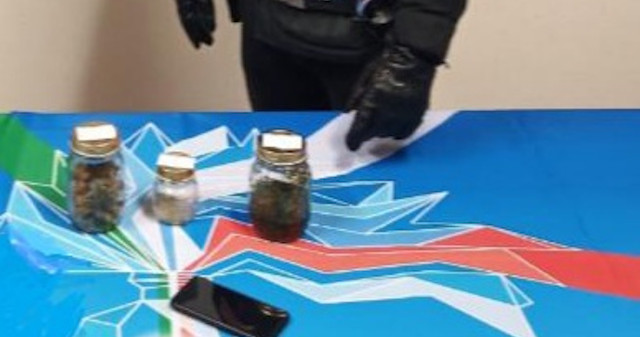 19enne trovato in possesso di droga mentre era in piazza a Vittorio Veneto