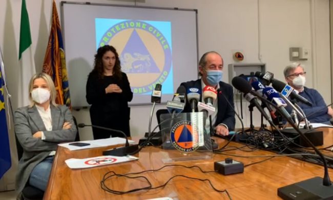 Covid, Zaia: “Picco a metà novembre” | +1.544 positivi | Dati 2 novembre 2020