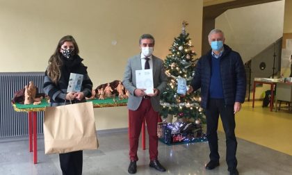 Scuole trevigiane sempre più green: arrivate 629 borracce per gli studenti di Altivole