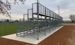 Campo da calcio di Busta: installate le tribune provenienti dal campo di Biadene