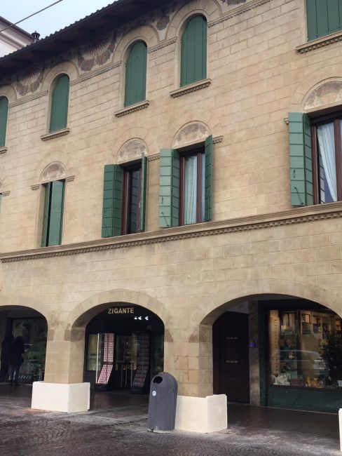 Palazzo La Corte: restaurata la facciata liberty