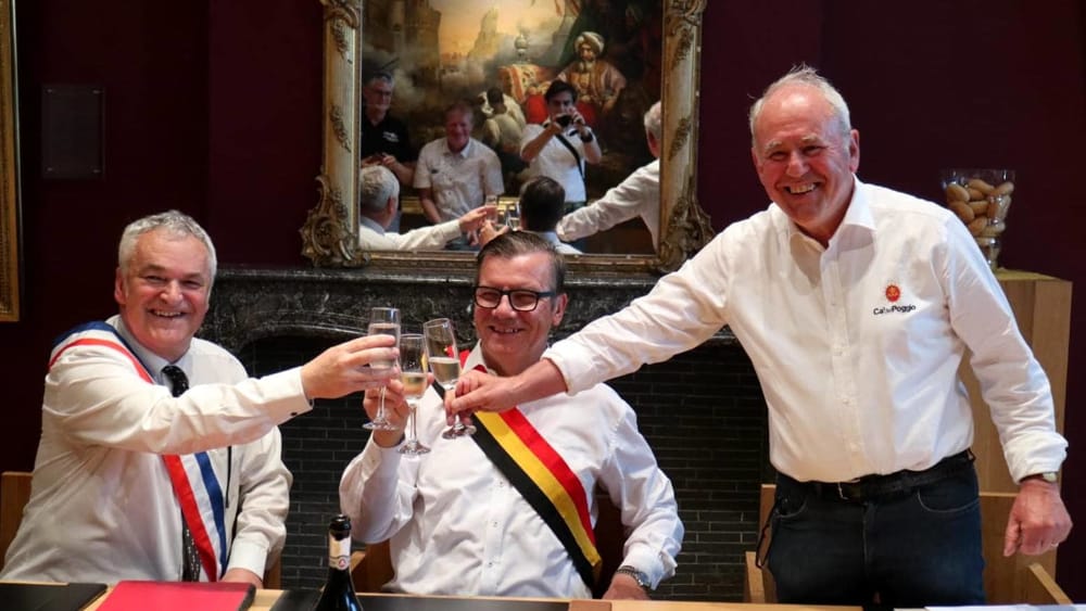 Tour de France, invitata l’Amministrazione comunale di San Pietro di Feletto: “gemellaggio” tra muri