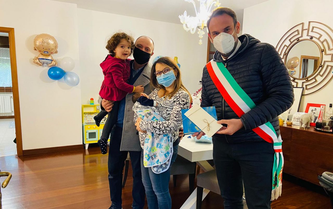 Un album fotografico per i bambini nati a Treviso