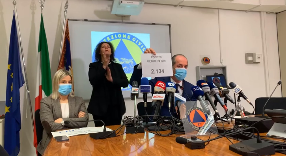 Covid, Zaia: “Se aumentano forniture entro l’estate tutti i veneti vaccinati” | +2134 positivi | Dati 12 gennaio 2021
