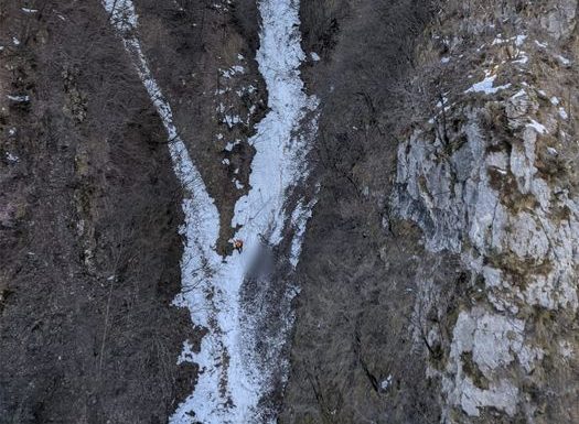 Massiccio del Grappa, scivola sul ghiaccio e precipita nel vuoto: addio a Paolo Spagnol