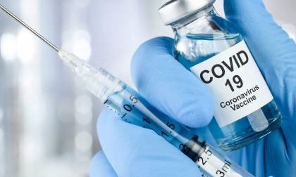 Vaccino Covid: dal 15 febbraio si comincia con gli over 80