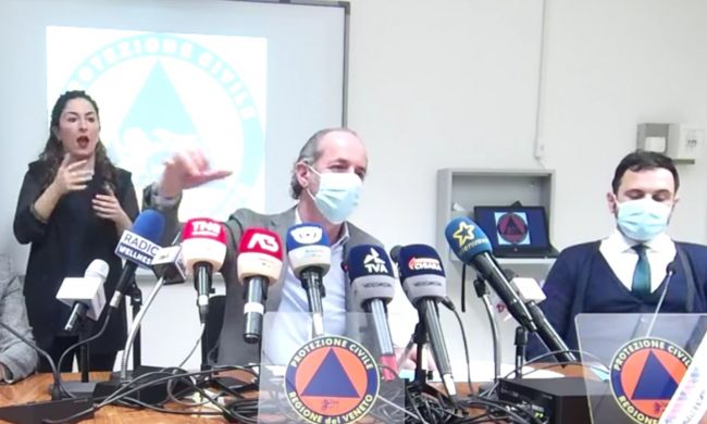 Covid, Zaia: “Repentino crollo dei ricoveri? Non c’entra con le restrizioni. Zona ancora gialla”