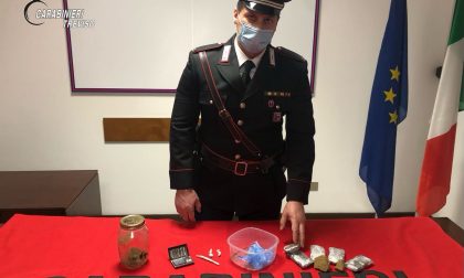 In casa nascondeva hashish e marijuana: arrestata 20enne di Caerano San Marco