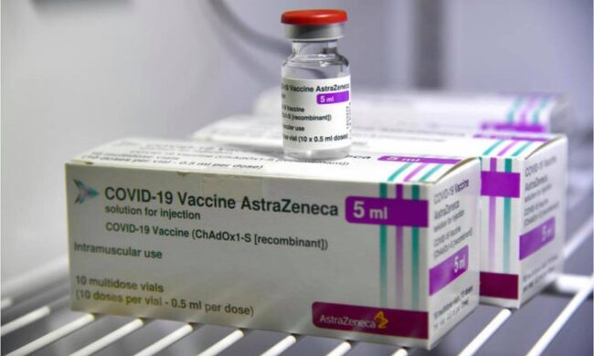 Lotto vaccino AstraZeneca bloccato, 300 dosi somministrate agli insegnanti a Riese