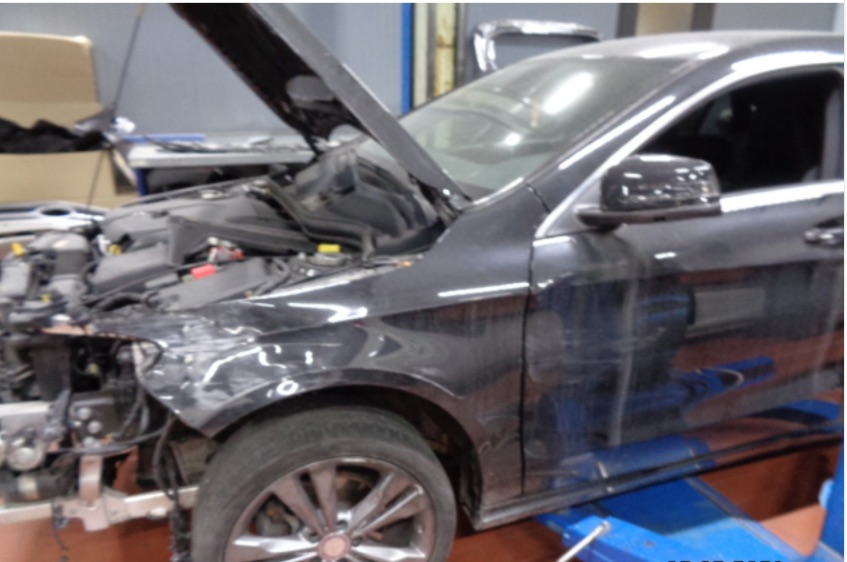Mercedes sfasciata nell’incidente, l’odissea di una 43enne di Preganziol per essere risarcita