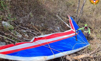 Tragedia sul Grappa: 83enne precipita con il deltaplano e muore