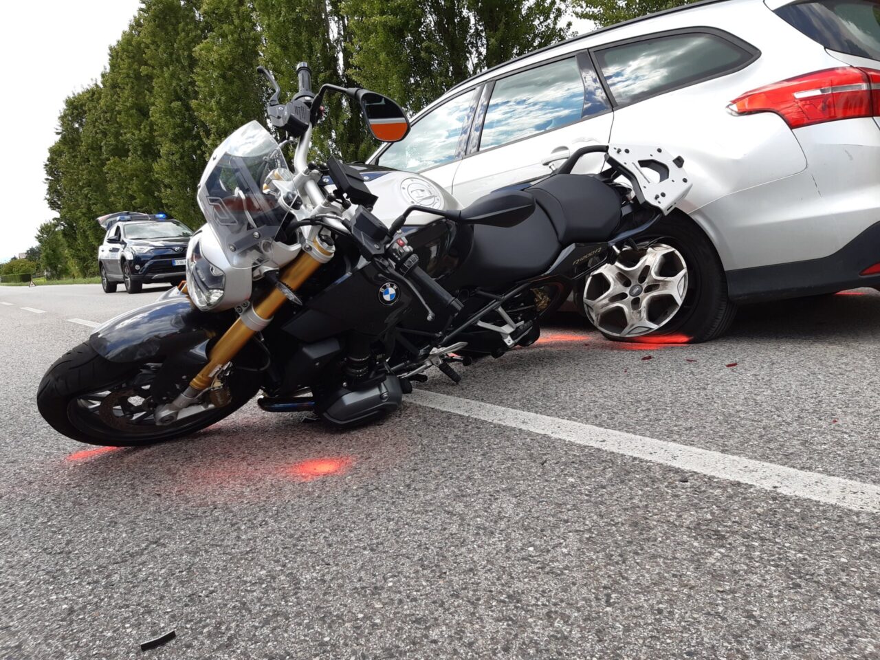 Incidente a Sandrigo, scontro tra auto e moto: coinvolto un 29enne trevigiano