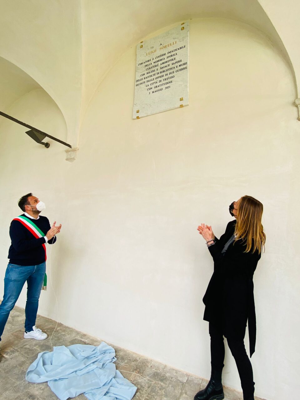 Inaugurata al Museo Bailo la lapide dedicata a Luigi Sorelli, uomo della cultura trevigiana