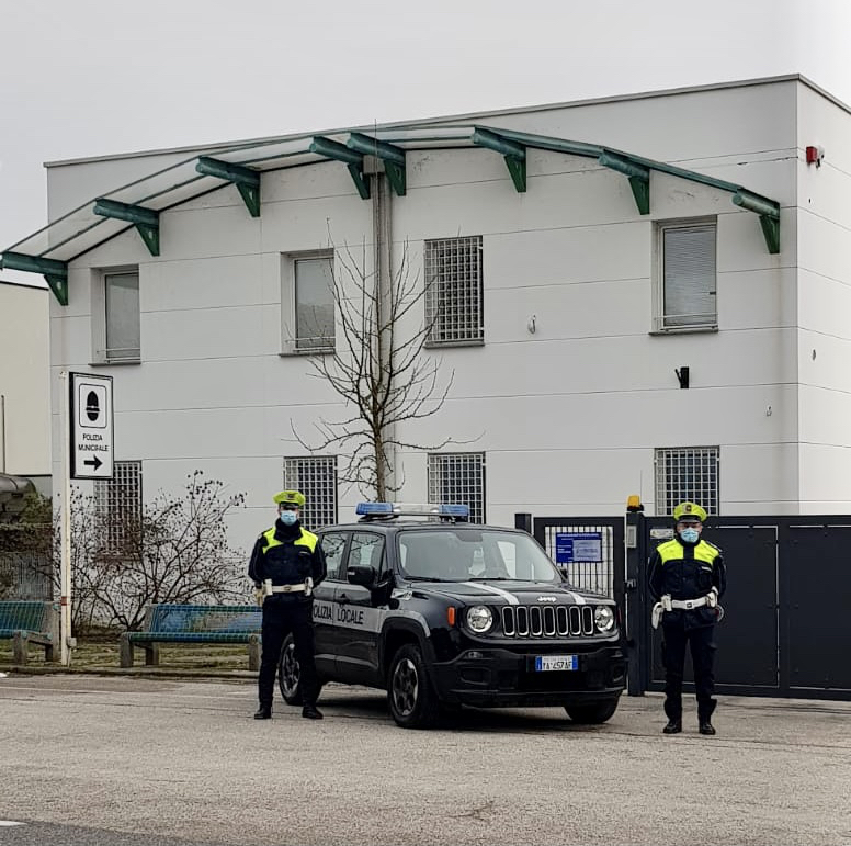 Senza patente e assicurazione si fa multare tre volte in dieci giorni