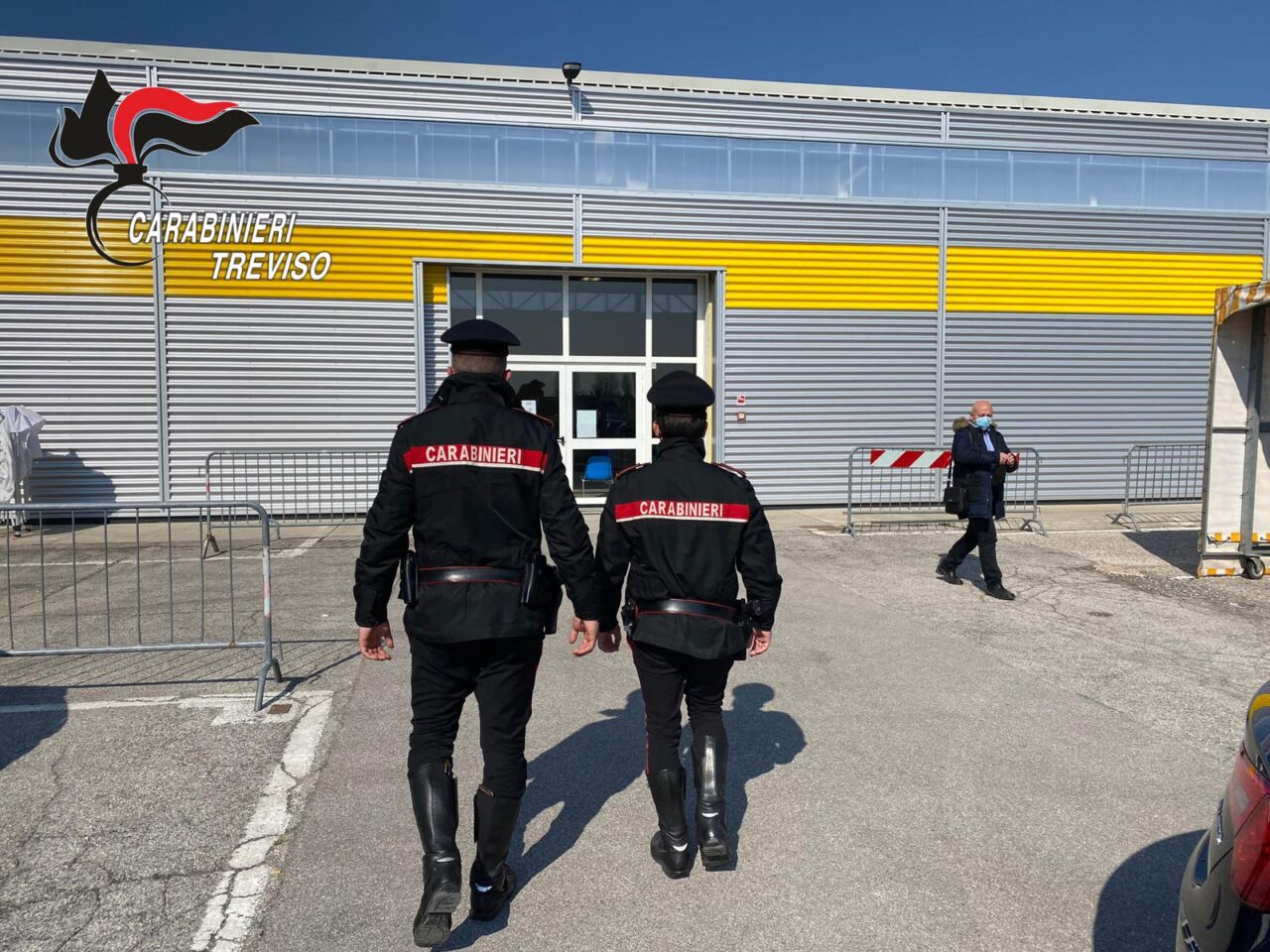 Il “giallo” della puntura senza vaccino al carabiniere: è stato un caso isolato?
