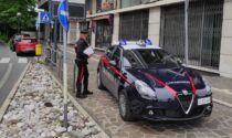 Spacciano cocaina alla stazione dei treni: due arrestati