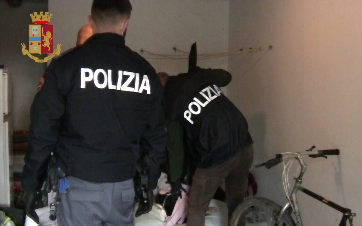 Brutale aggressione Conegliano, altri nove kosovari perquisiti: individuato l’intero “branco”