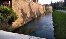 Le mura di Treviso saranno diserbate con i droni e usando l'acido acetico