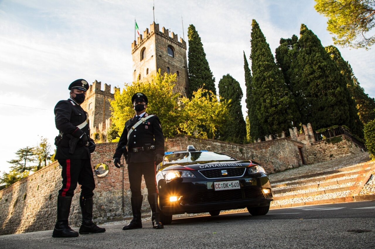 Colpivano al mattino e in zone isolate: fermata la banda dell’Alfa Romeo