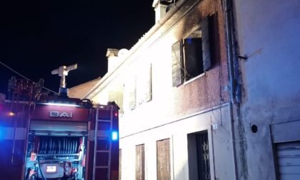 Incendio nella notte a Crespano del Grappa: in fiamme un'abitazione