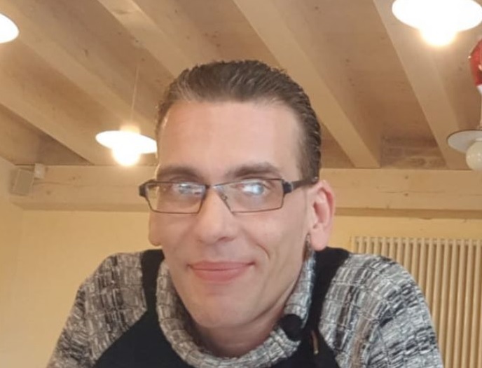 Morte Roberto Sartor, la Procura dispone autopsia e perizia cinematica: indagato il camionista