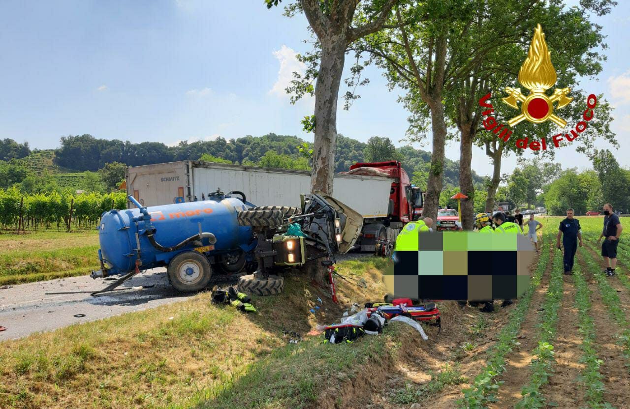 Susegana, scontro tra camion e trattore: un ferito