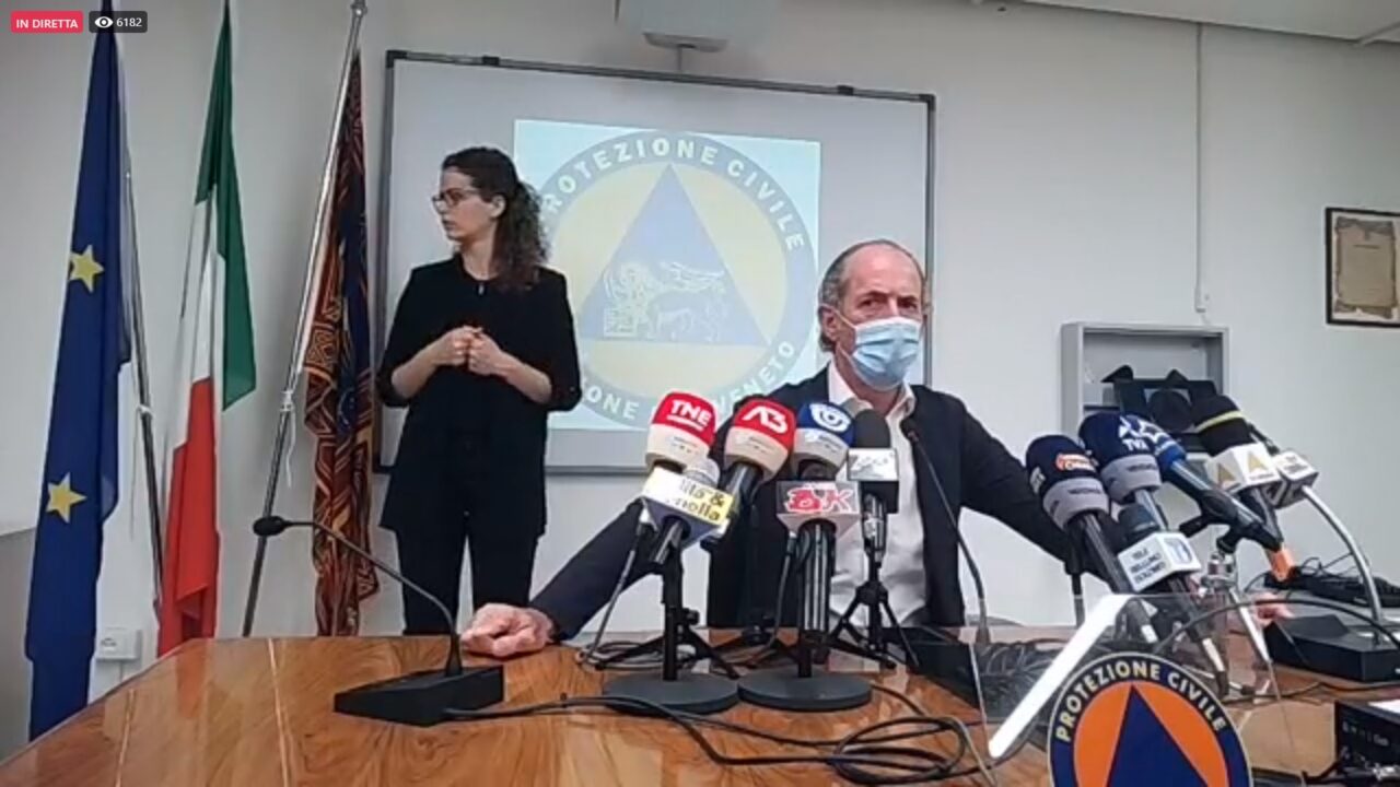 Covid, Zaia: “Veneto zona bianca da lunedì, dalle 16 di oggi prenotazione vaccini a operatori del turismo e dei centri estivi” | +121 positivi | Dati 4 giugno 2021