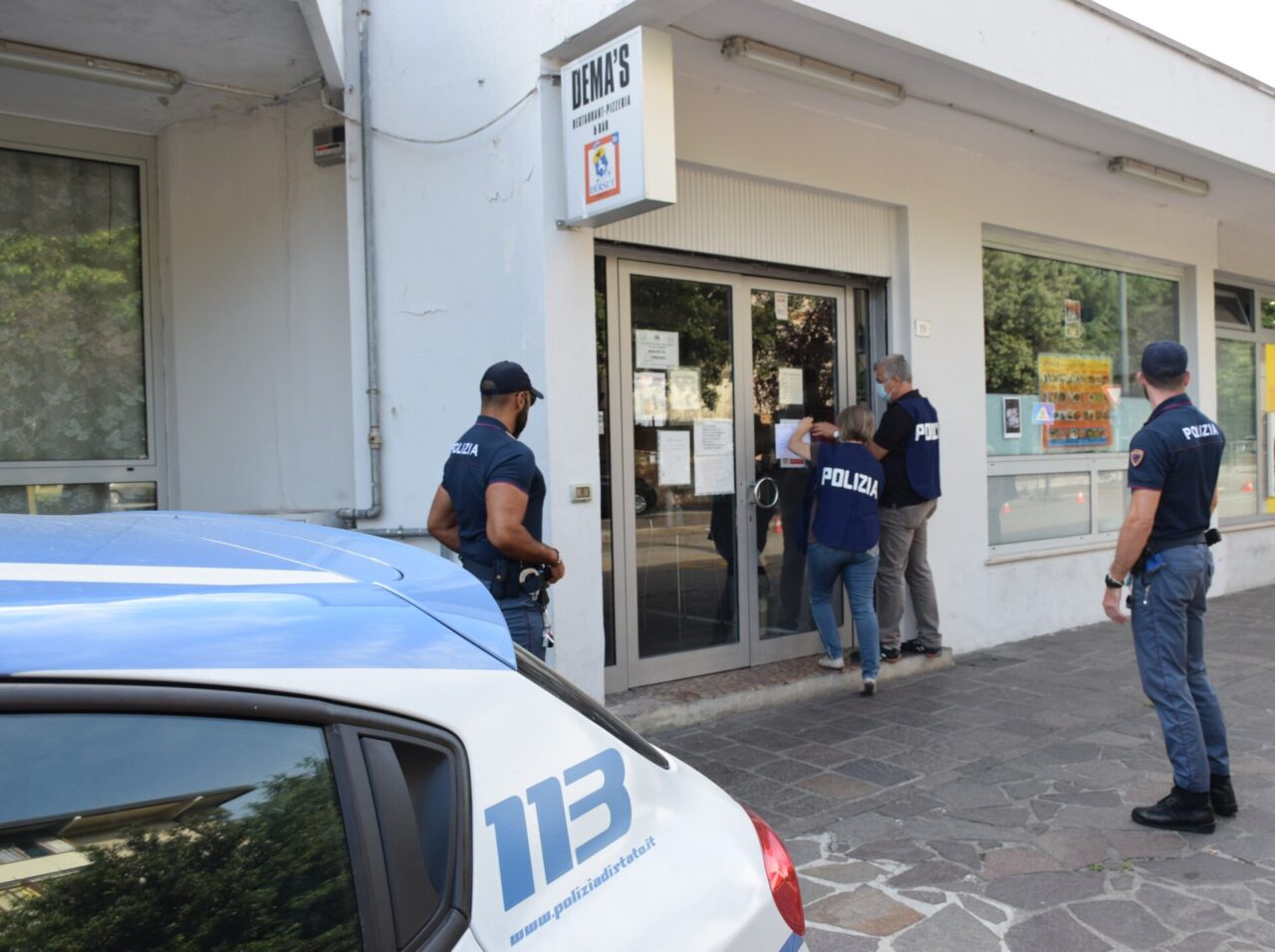 Chiuso per dieci giorni il “Dema’s bar” dopo l’ennesima lite tra extracomunitari