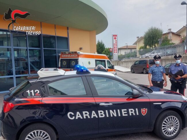 Montebelluna, 31enne partorisce una bimba in strada assistita dai Carabinieri