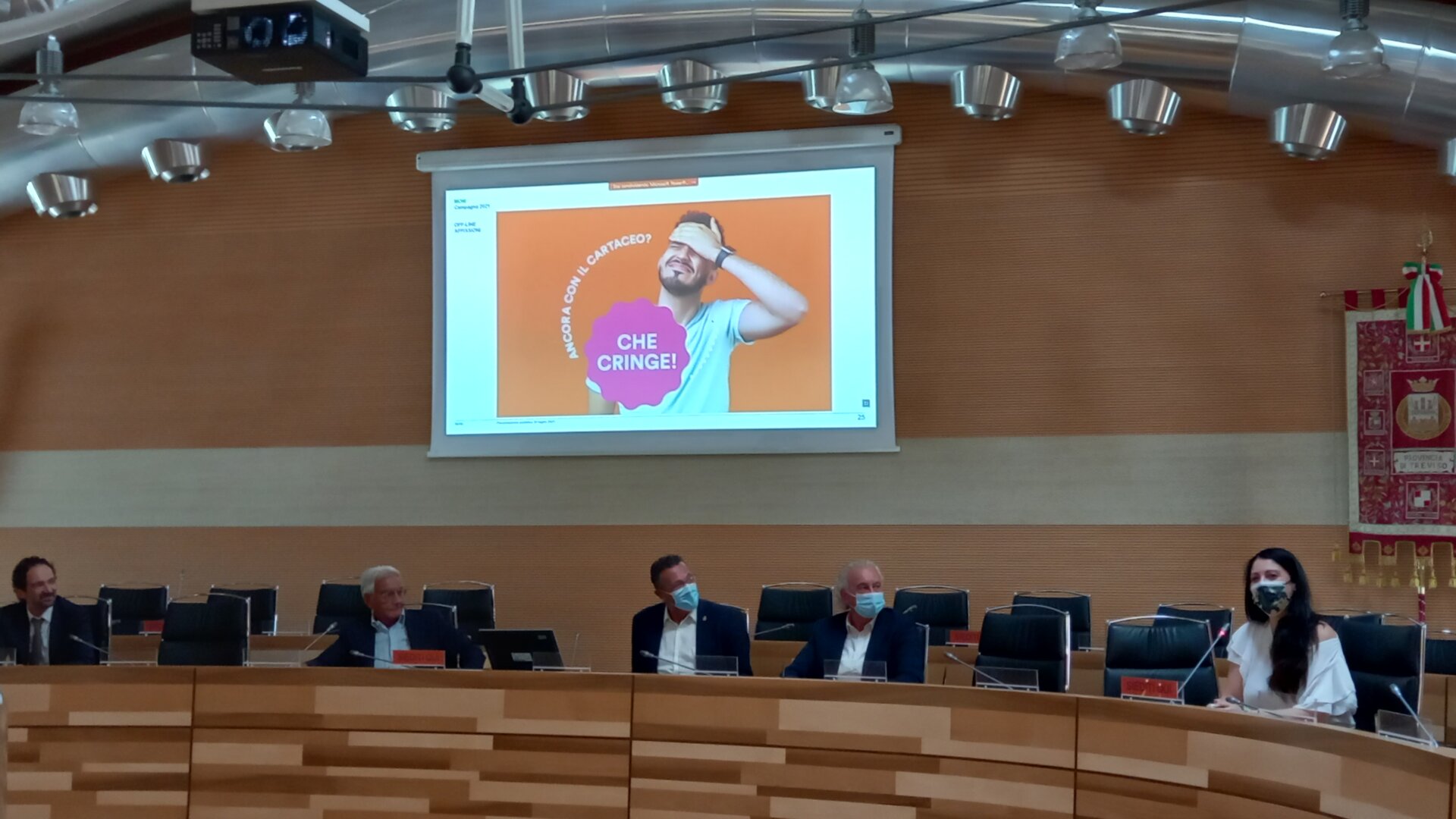 MOM nuova campagna