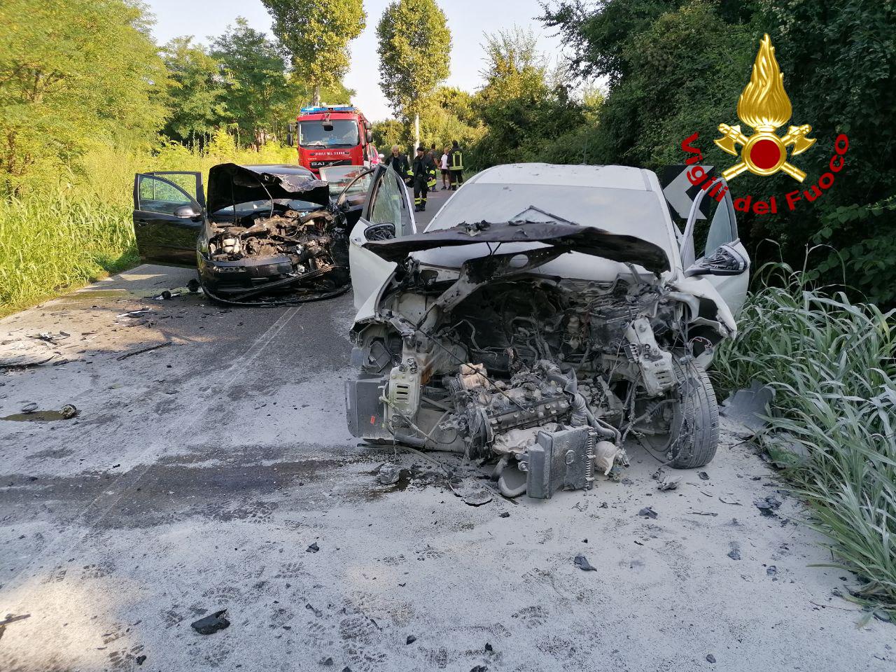 Scontro fra 3 auto a Casier: morta la bimba di 9 anni