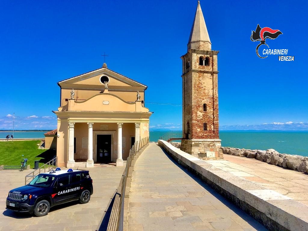 “Il pesce non è fresco!”: imprenditore trevigiano preso a cazzotti dallo chef a Caorle