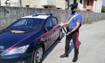 Fermato operaio a Castelfranco Veneto, si aggirava con un bastone lungo mezzo metro