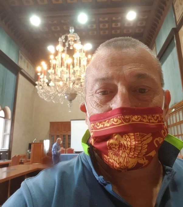 Riccardo Szumski radiato dall’Ordine, il sindaco medico non potrà più esercitare