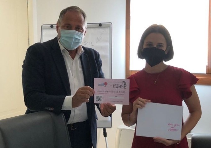 Distretto Interact 2060: donati otto buoni per l’acquisto di parrucche a pazienti oncologiche