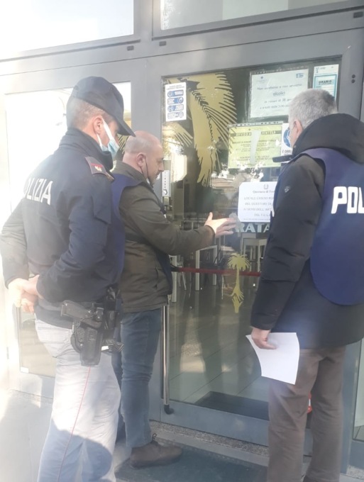 Treviso, quella lite finita a colpi di pistola e il cliente aggredito: chiuso il locale “Los Zapata”