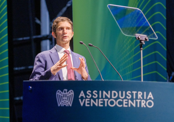 Covid, stress test per le aziende: “Il 9,4% dei lavoratori assenti per contagio o quarantena”