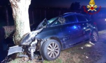 Prima lo scontro con l'altra auto, poi lo schianto contro l'albero: due feriti a Santa Lucia di Piave