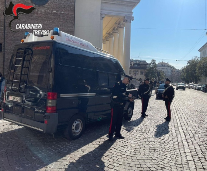 Era destinatario di un ordine di carcerazione: 35enne rintracciato e arrestato