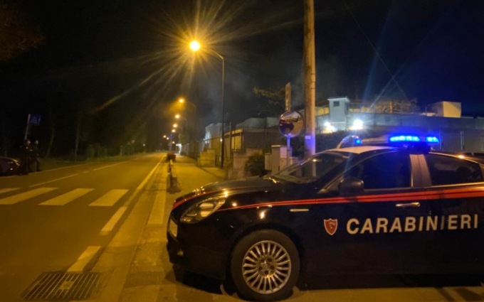 Rivolta nel carcere minorile di Treviso, materassi bruciati e devastazione per il vitto