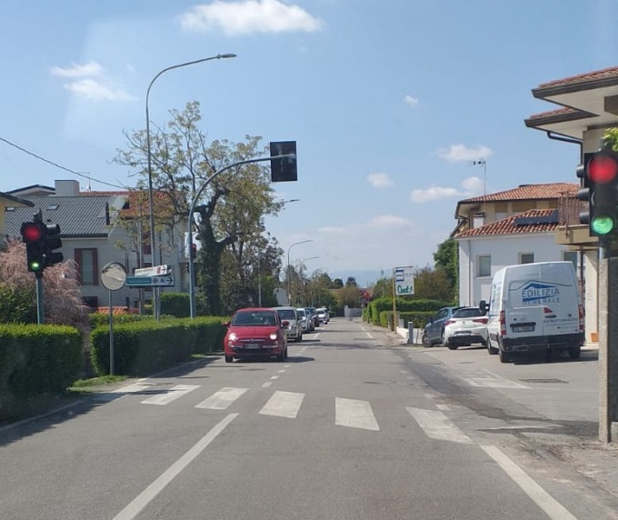 Semafori in tilt e cantieri mobili segnalati male: alcuni disagi alla viabilità in zona Castelfranco