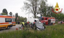 Tragico incidente a Riese Pio X, scontro tra auto e camion: un morto e due feriti