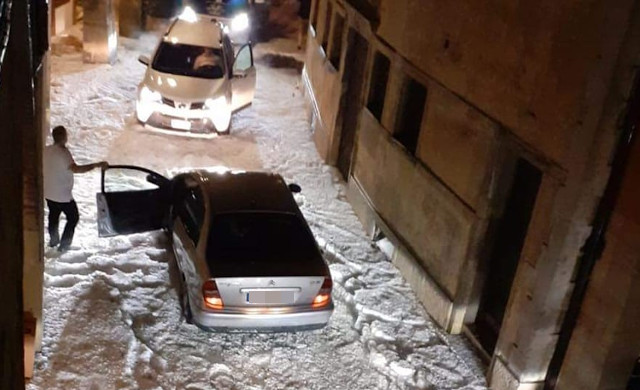 Maltempo, forti temporali e raffiche di vento sferzano l’Alta Marca: video e foto dei disastri