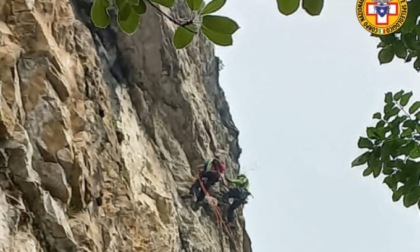 Escursionista 35enne cade in ferrata e non riesce a proseguire: recuperato dal soccorso Alpino