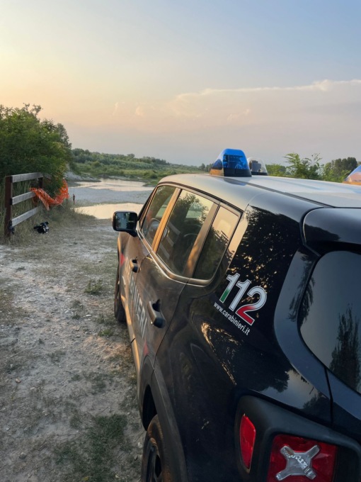 Stavano nuotando nel Piave con gli amici, poi sono spariti: morti annegati due giovani fratelli